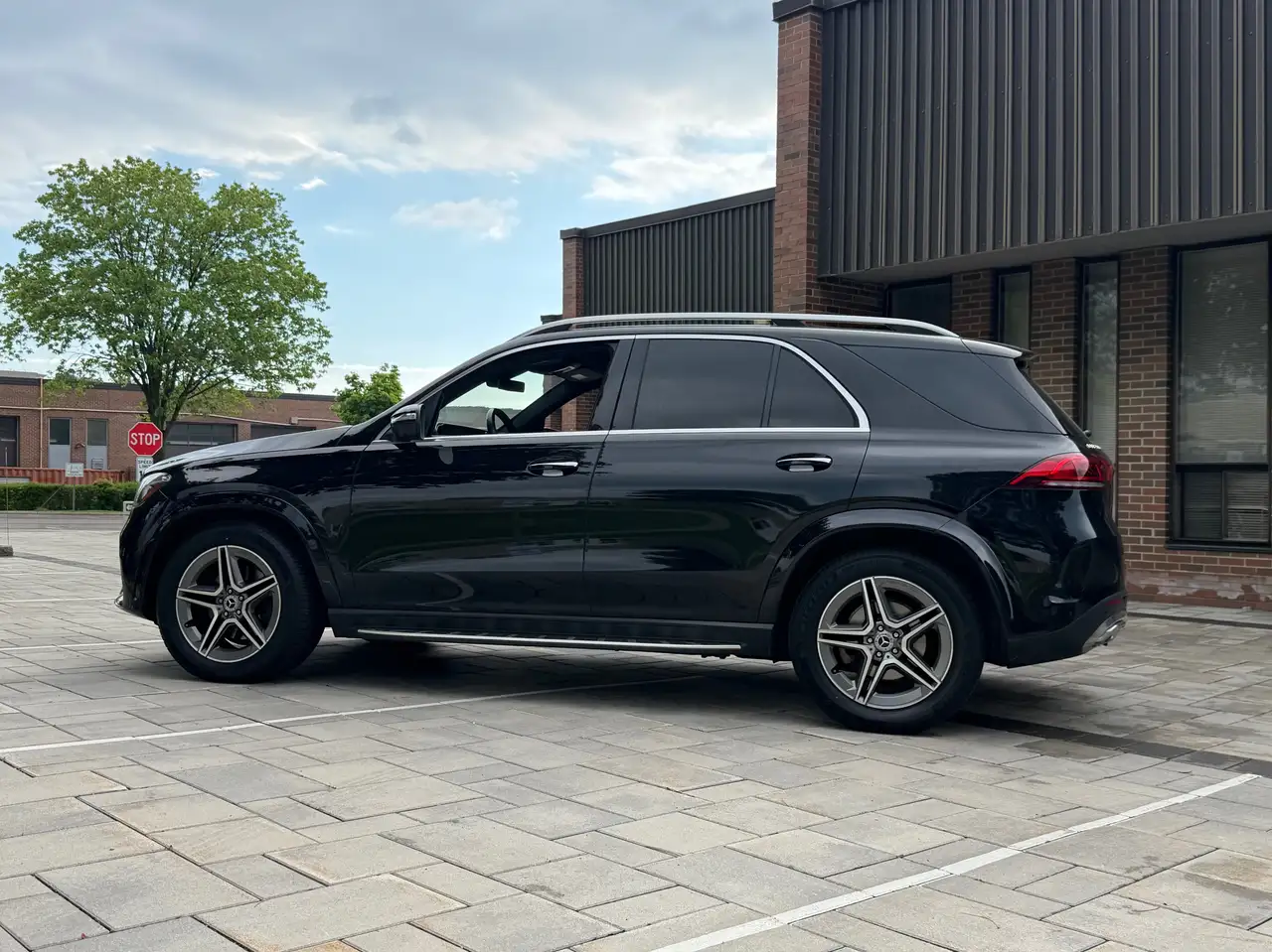 Mercedes-Benz GLE снимка Mercedes-Benz GLE
