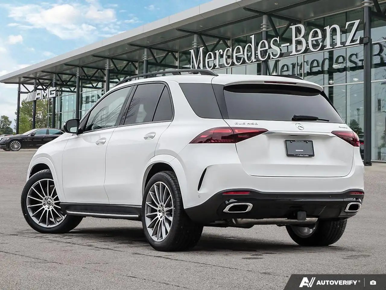 Mercedes-Benz GLE снимка Mercedes-Benz GLE