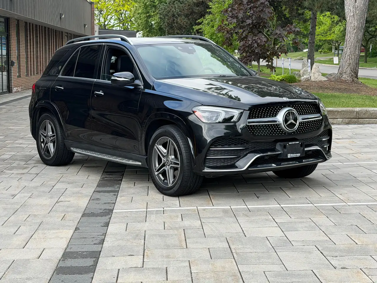 Mercedes-Benz GLE снимка Mercedes-Benz GLE