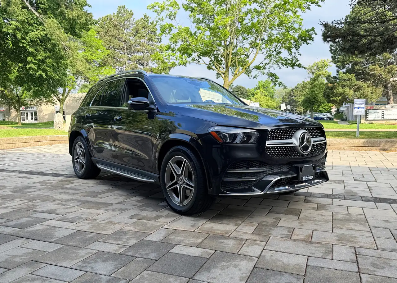 Mercedes-Benz GLE снимка Mercedes-Benz GLE