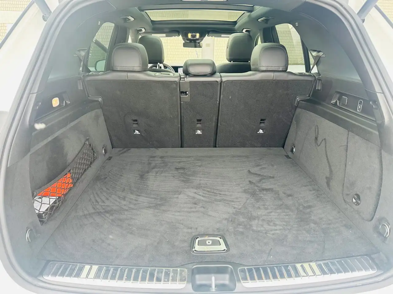 Mercedes-Benz GLE снимка Mercedes-Benz GLE