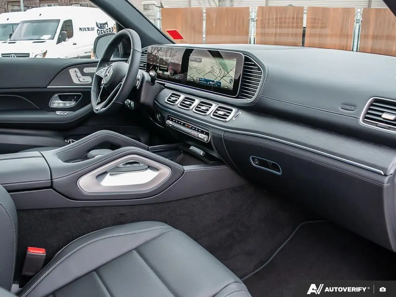 Mercedes-Benz GLE снимка Mercedes-Benz GLE
