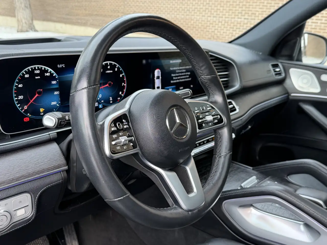 Mercedes-Benz GLE снимка Mercedes-Benz GLE