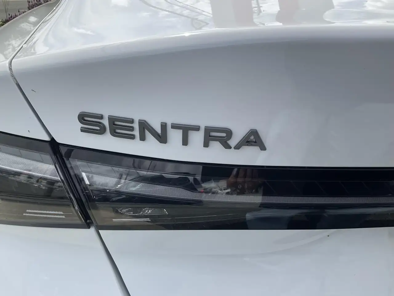 Nissan Sentra photo Nissan Sentra