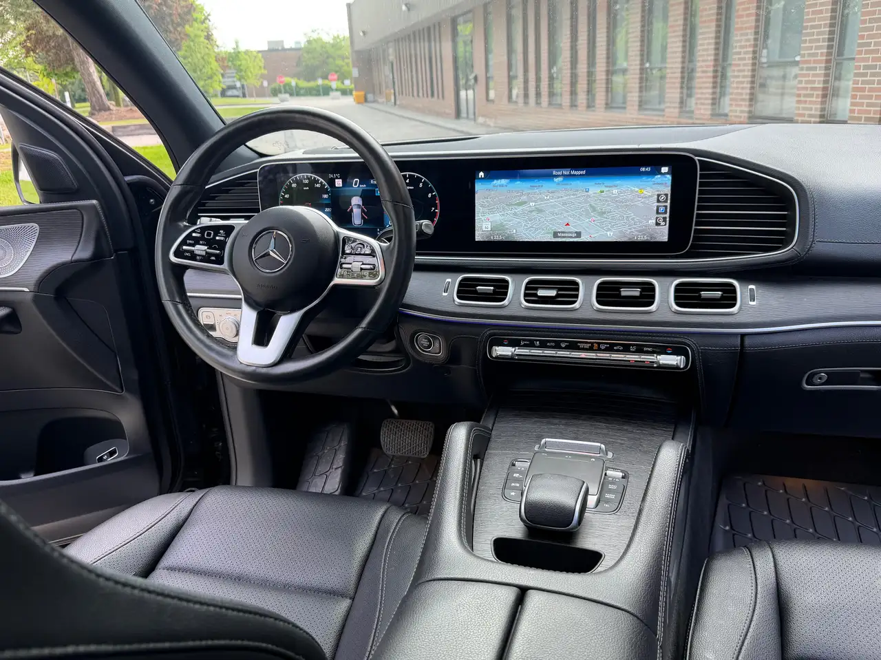 Mercedes-Benz GLE снимка Mercedes-Benz GLE