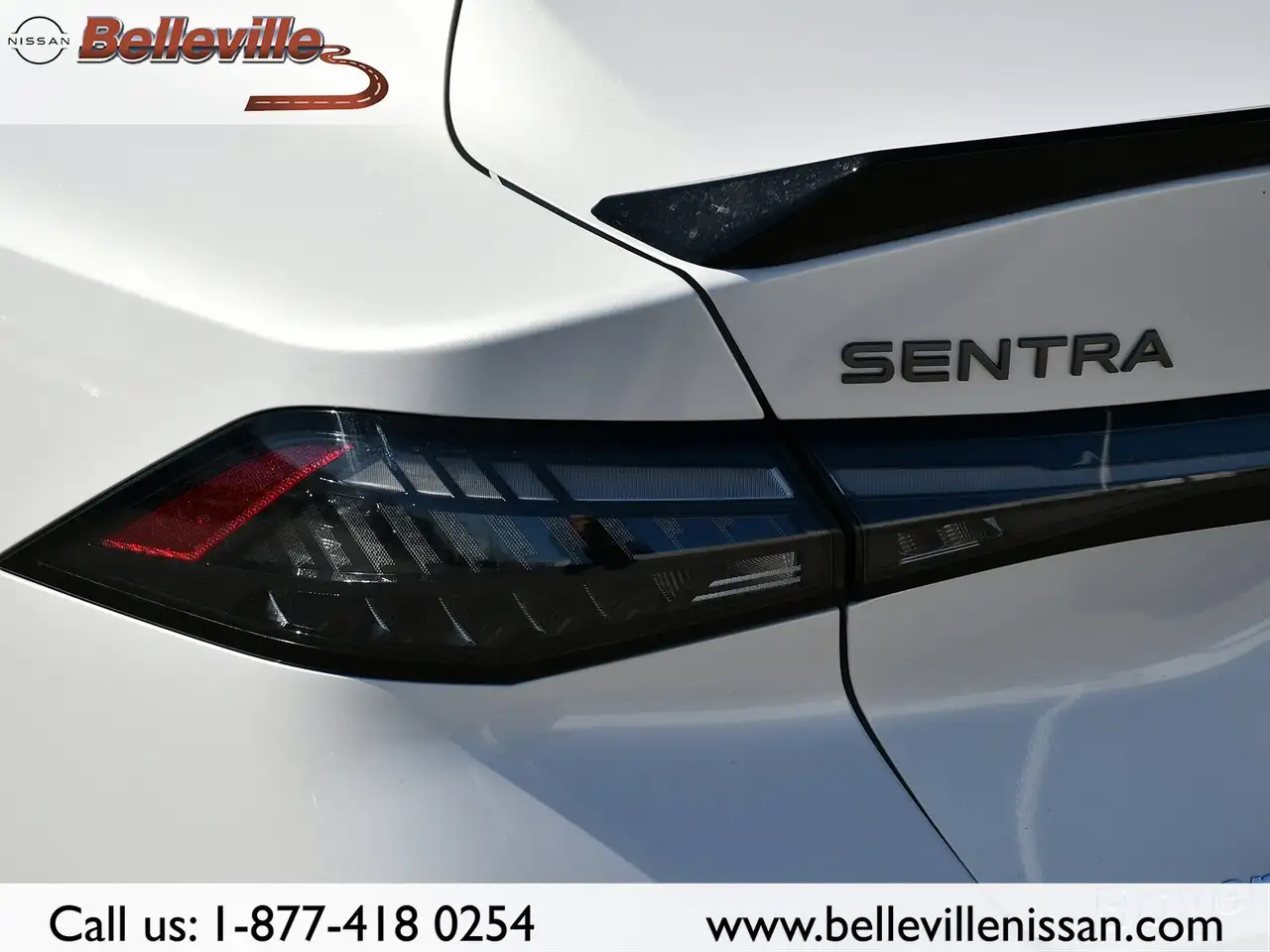 Nissan Sentra снимка Nissan Sentra