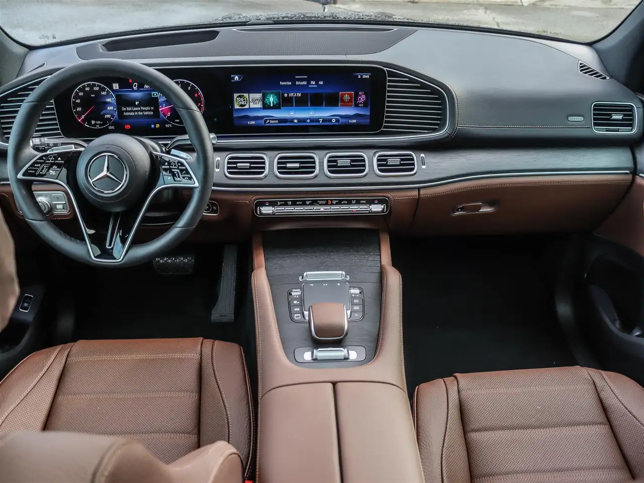 Mercedes-Benz GLE снимка Mercedes-Benz GLE