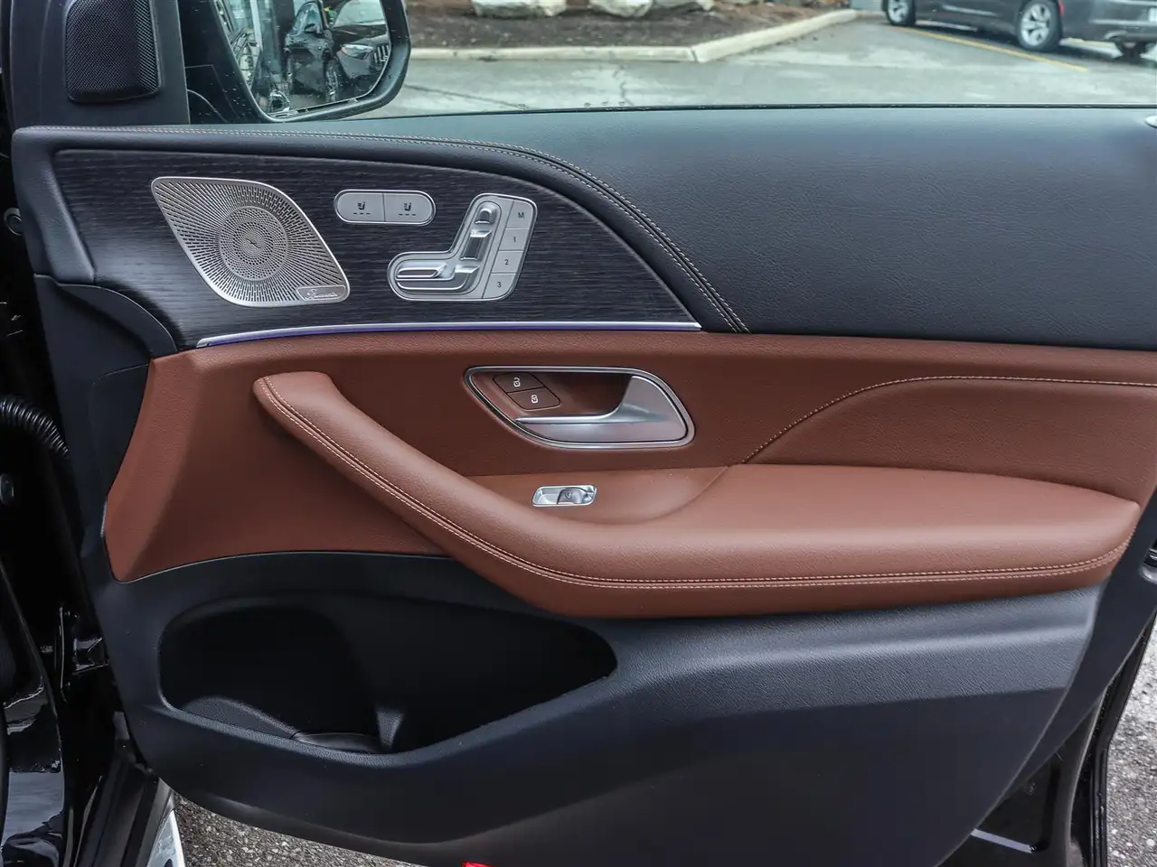 Mercedes-Benz GLE снимка Mercedes-Benz GLE