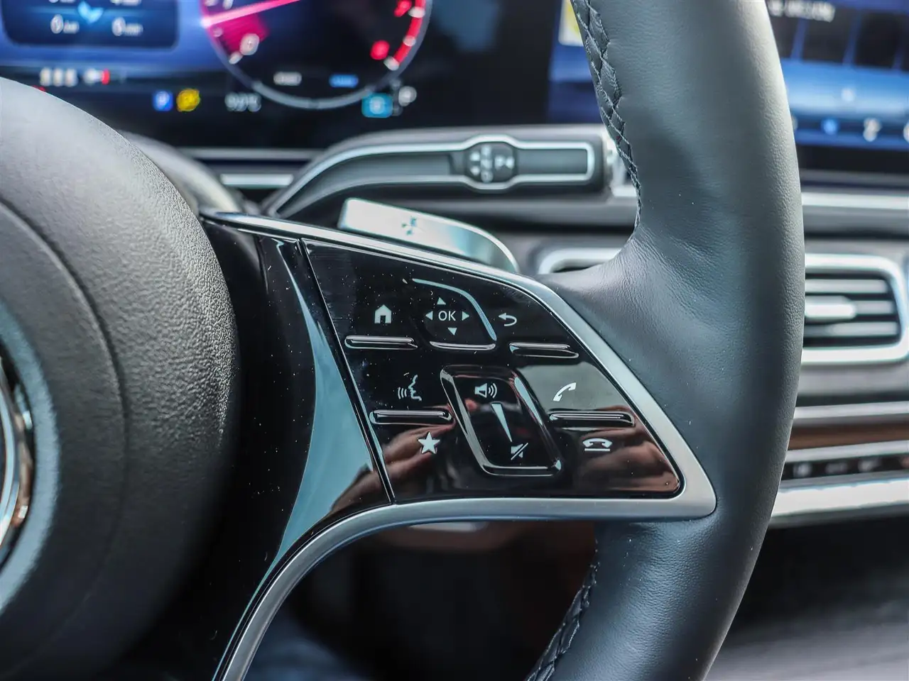 Mercedes-Benz GLE снимка Mercedes-Benz GLE