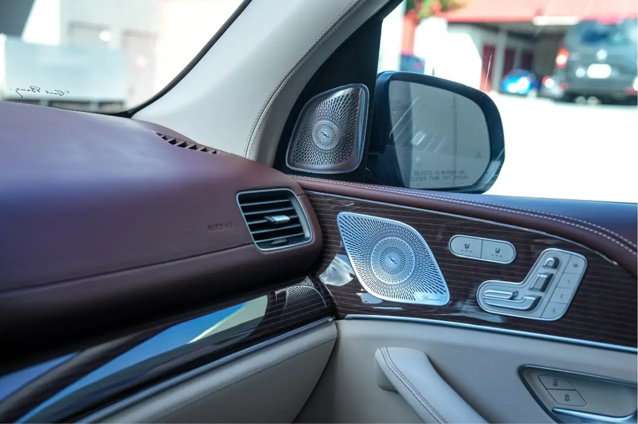 Mercedes-Benz GLS снимка Mercedes-Benz GLS