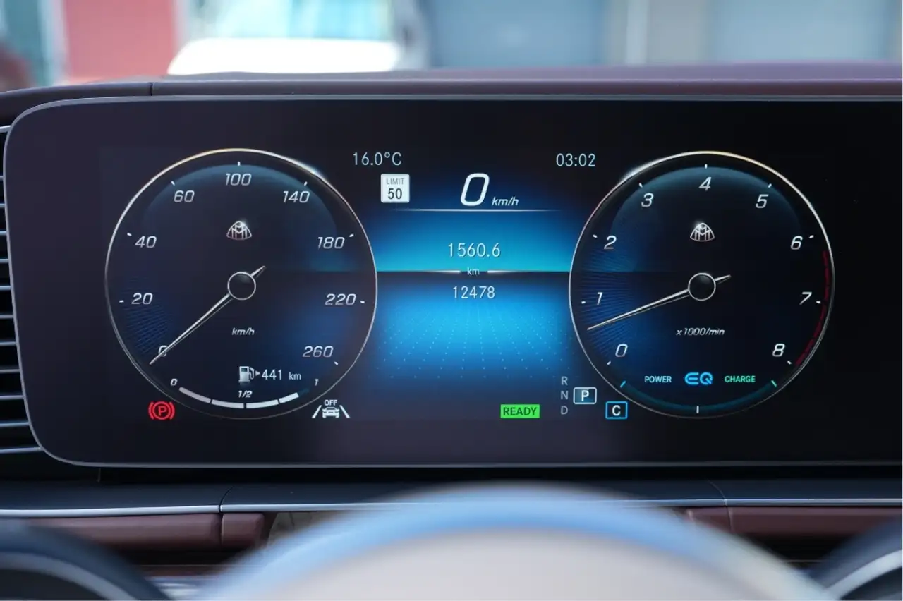 Mercedes-Benz GLS снимка Mercedes-Benz GLS