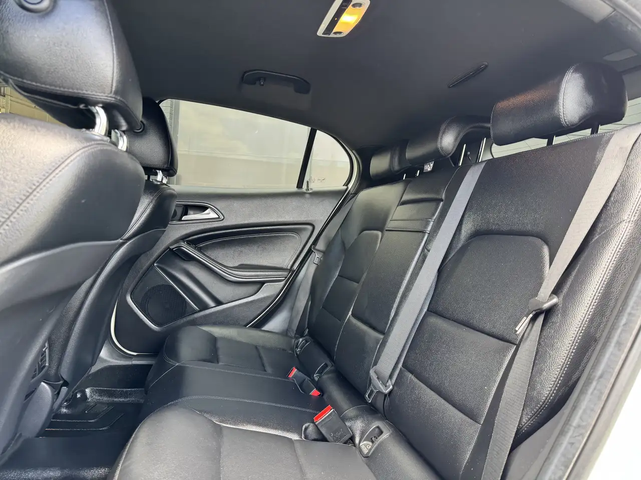 Mercedes-Benz GLA photo Mercedes-Benz GLA