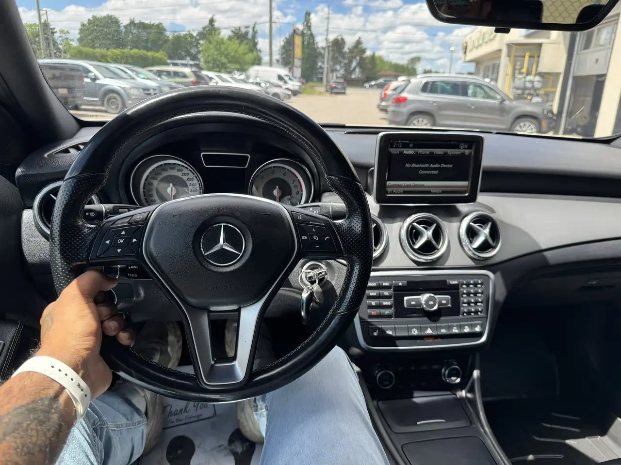 Mercedes-Benz GLA photo Mercedes-Benz GLA
