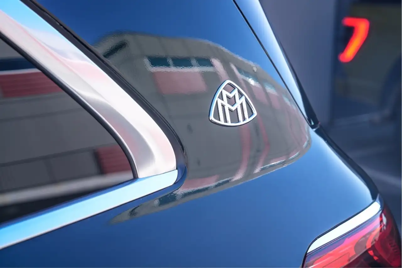 Mercedes-Benz GLS снимка Mercedes-Benz GLS