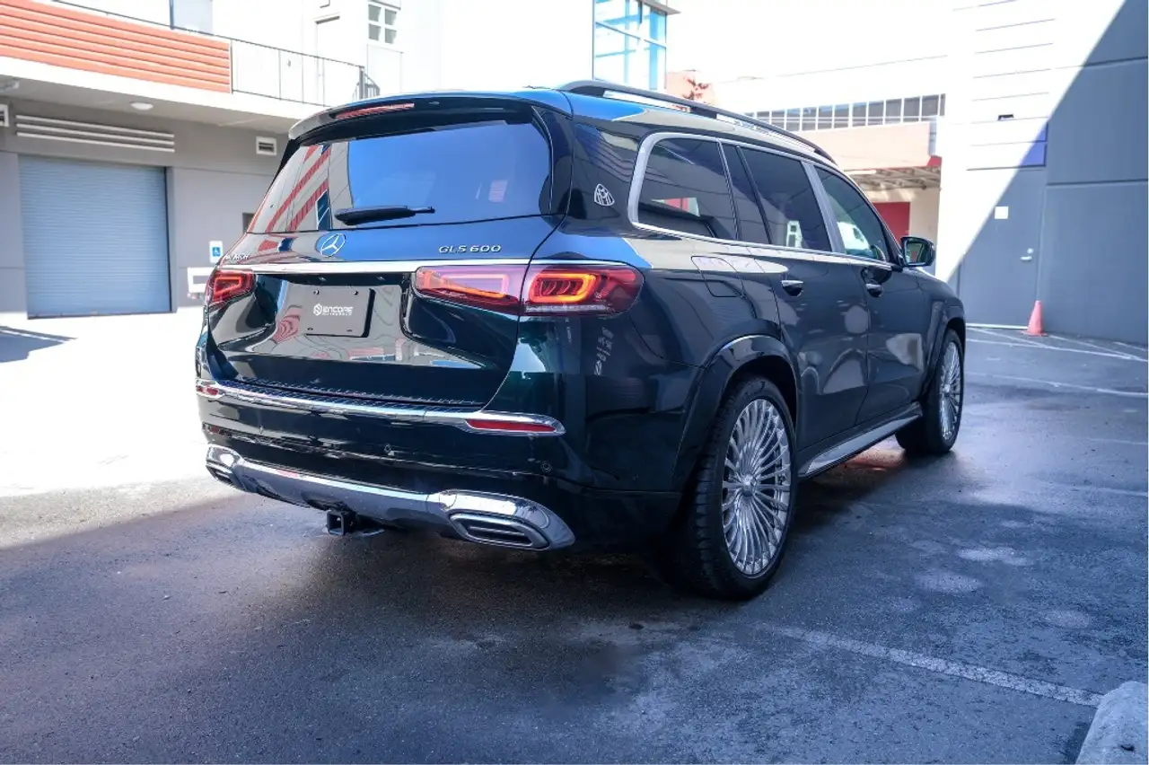 Mercedes-Benz GLS снимка Mercedes-Benz GLS