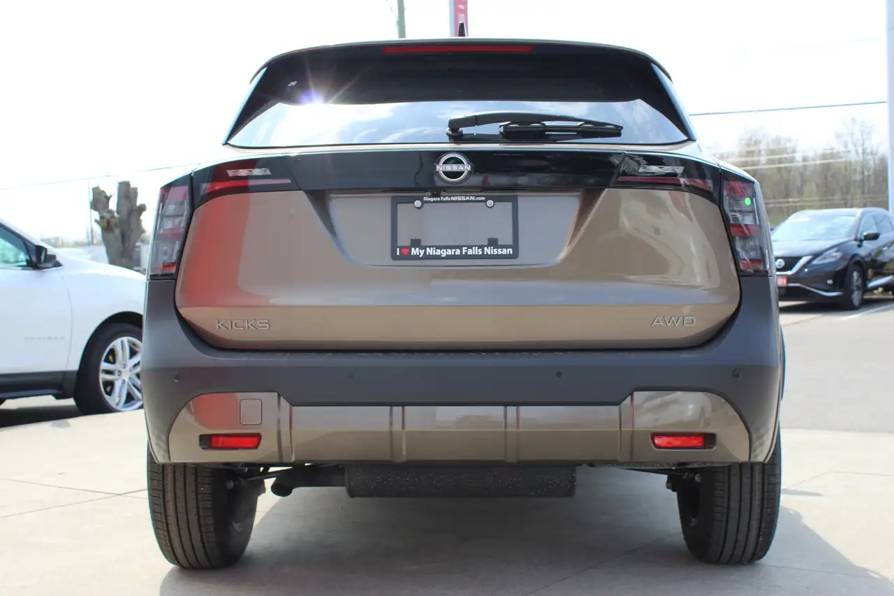 Nissan Kicks photo Nissan Kicks