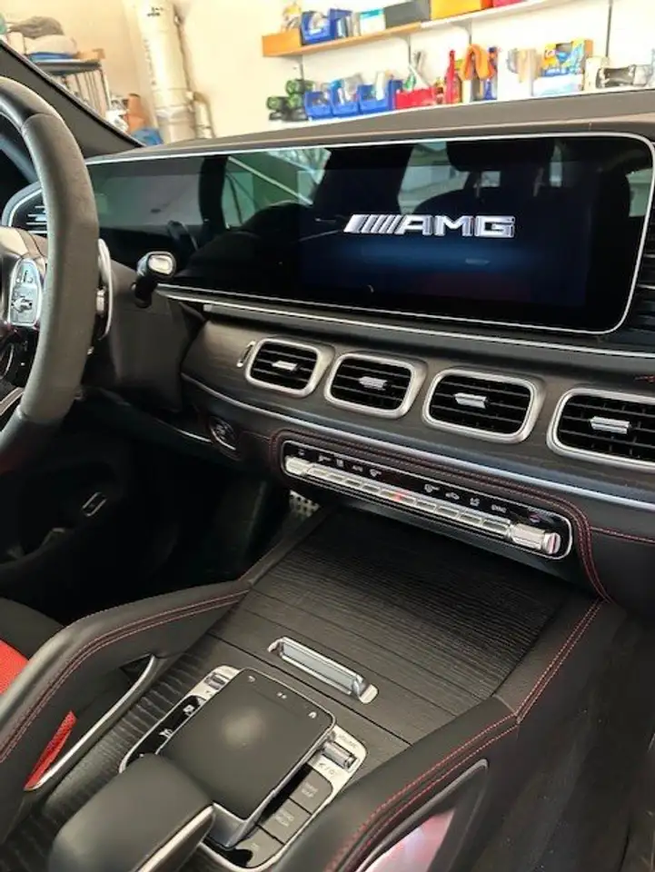 Mercedes-Benz GLE снимка Mercedes-Benz GLE