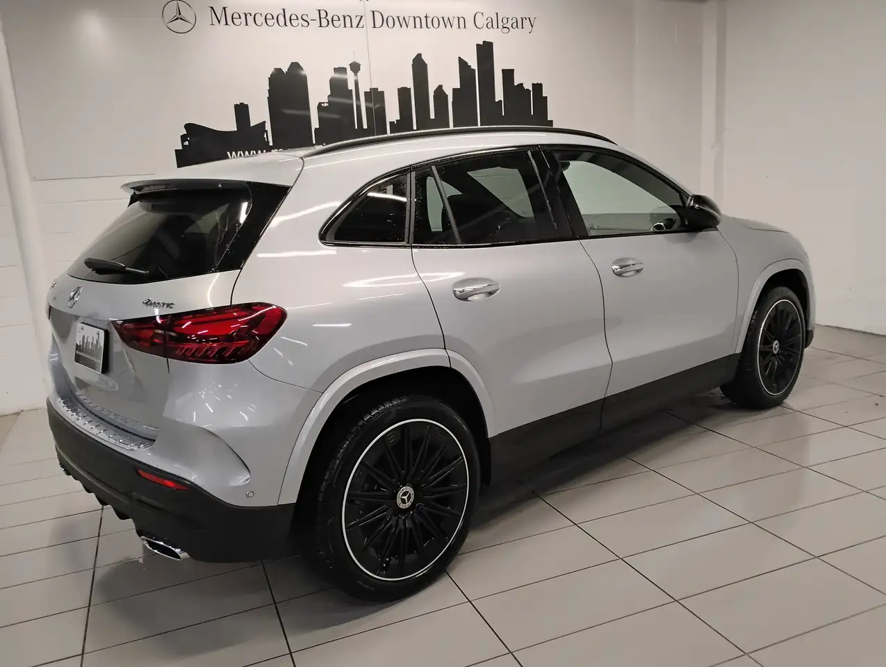 Mercedes-Benz GLA снимка Mercedes-Benz GLA