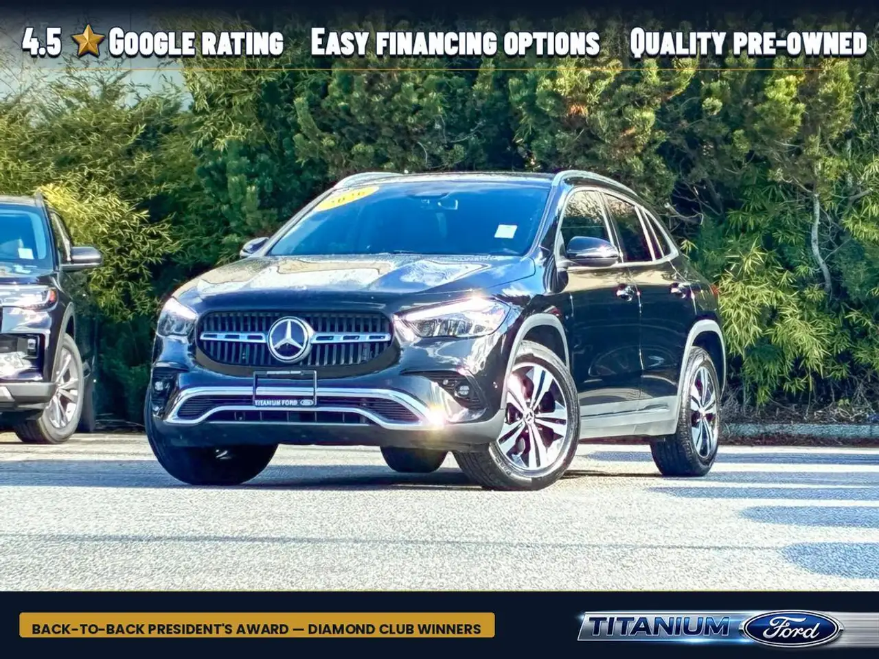 Mercedes-Benz GLA снимка Mercedes-Benz GLA
