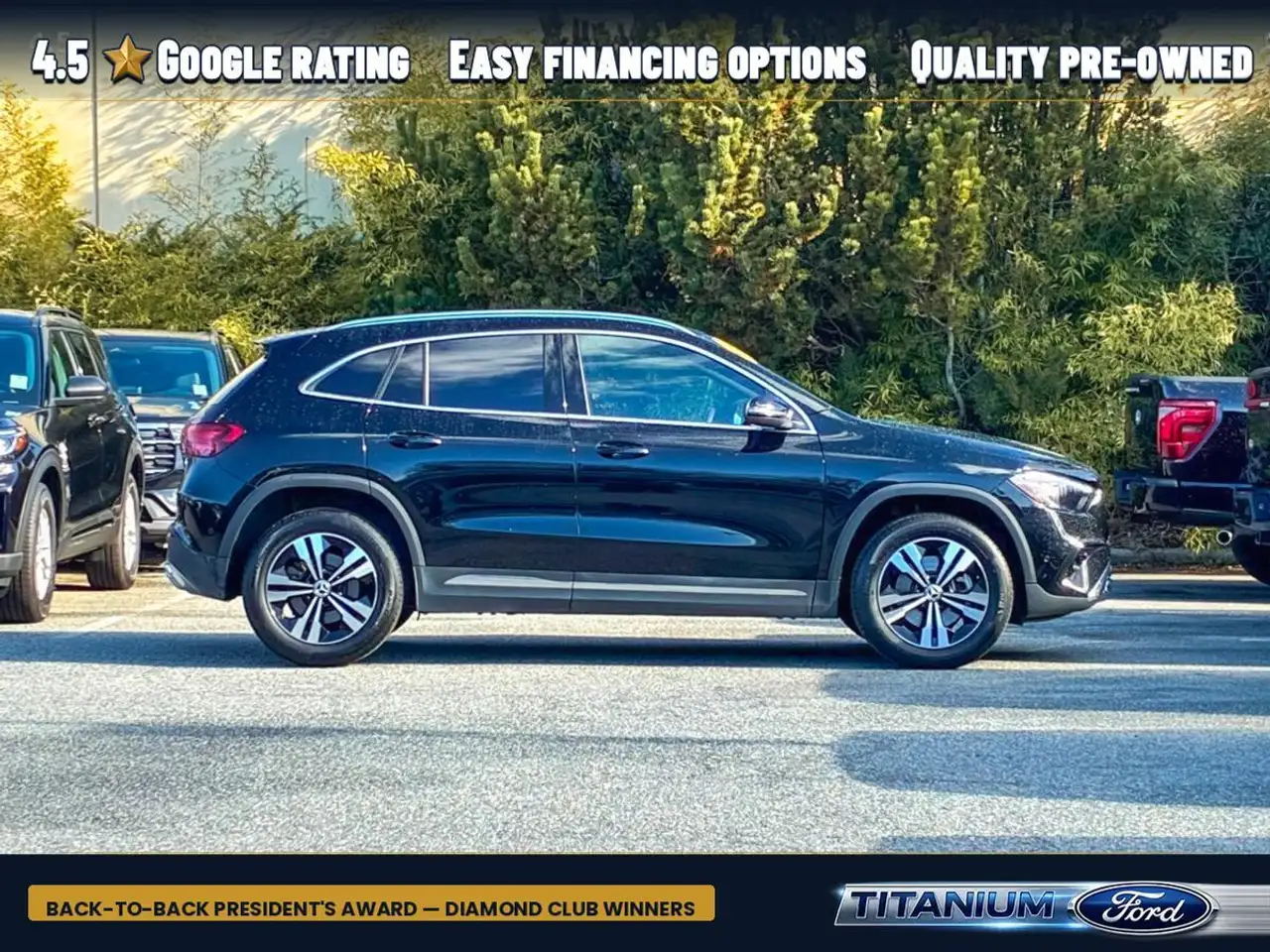 Mercedes-Benz GLA снимка Mercedes-Benz GLA