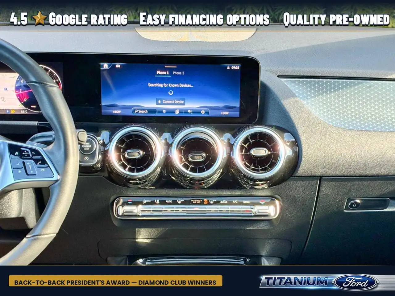 Mercedes-Benz GLA снимка Mercedes-Benz GLA
