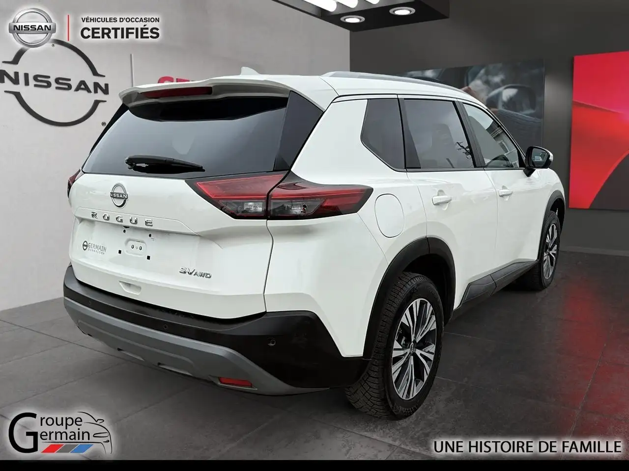 Nissan Rogue снимка Nissan Rogue