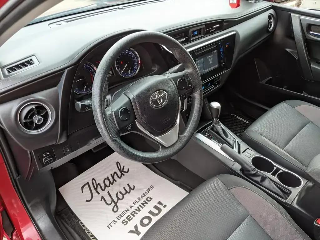 Toyota Corolla снимка Toyota Corolla
