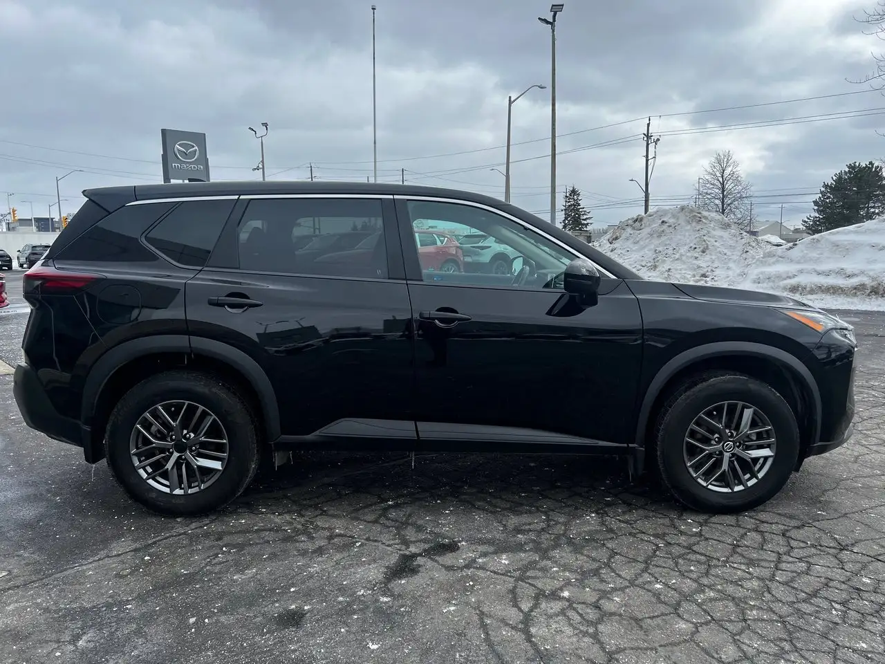 Nissan Rogue снимка Nissan Rogue