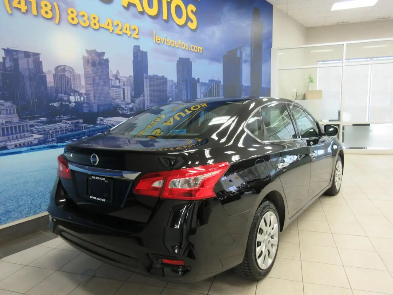Nissan Sentra снимка Nissan Sentra