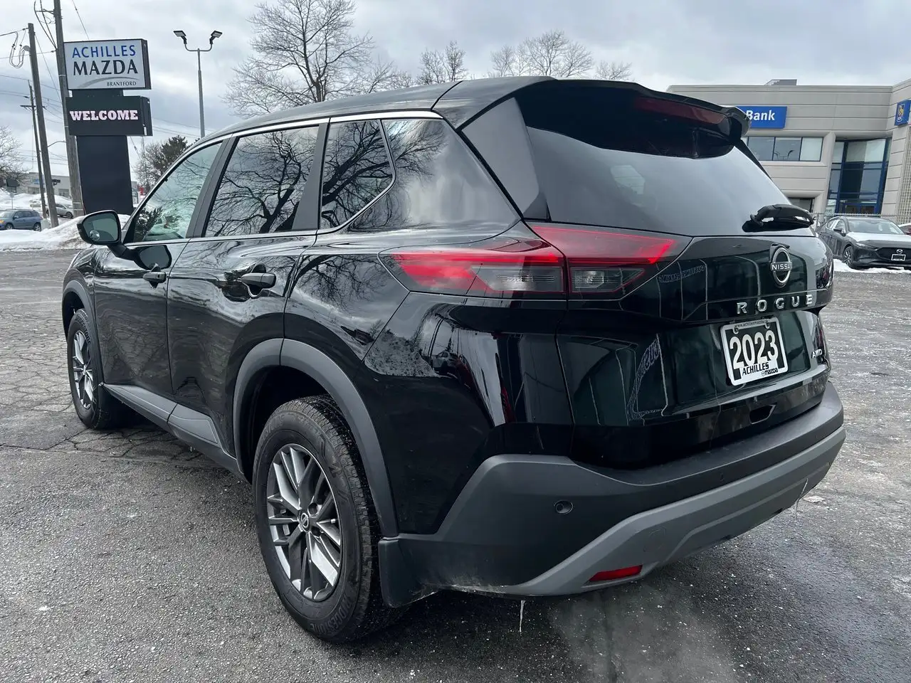 Nissan Rogue снимка Nissan Rogue