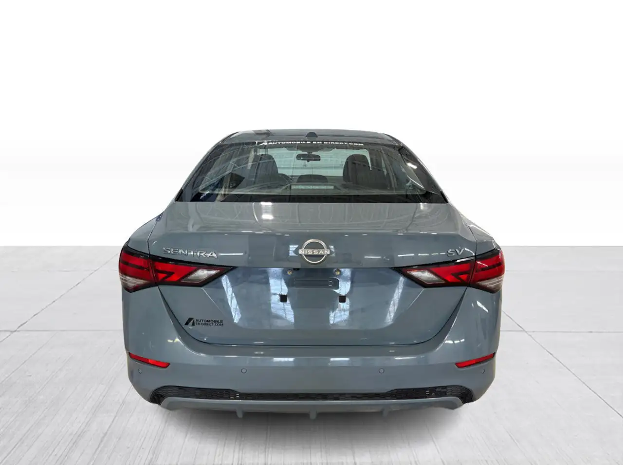 Nissan Sentra снимка Nissan Sentra