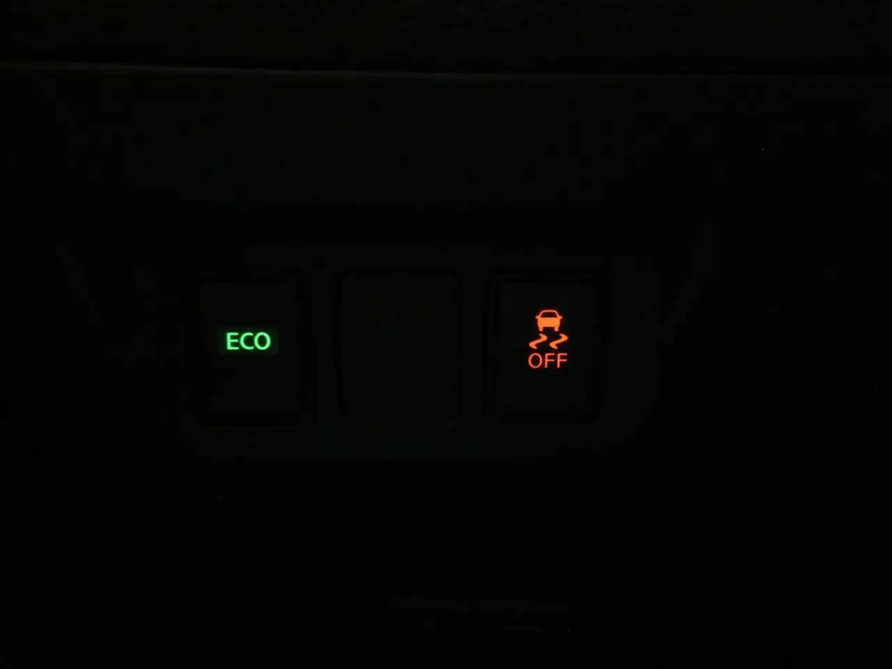Nissan Sentra снимка Nissan Sentra