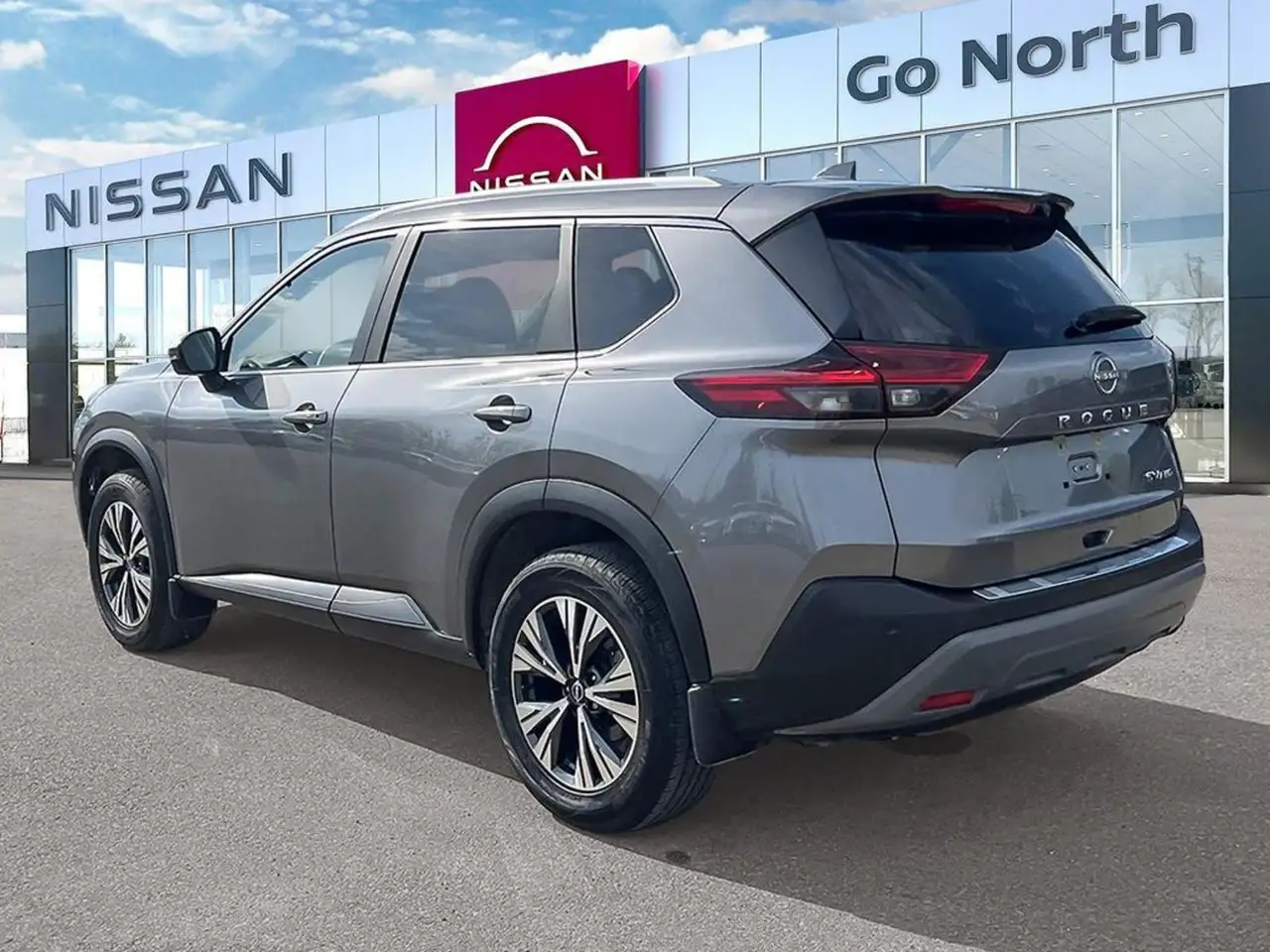 Nissan Rogue fotografie Nissan Rogue