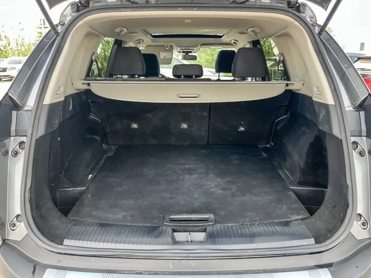 Nissan Rogue fotografie Nissan Rogue