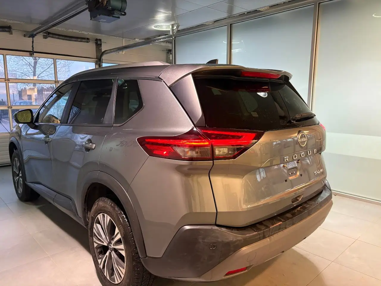 Nissan Rogue снимка Nissan Rogue