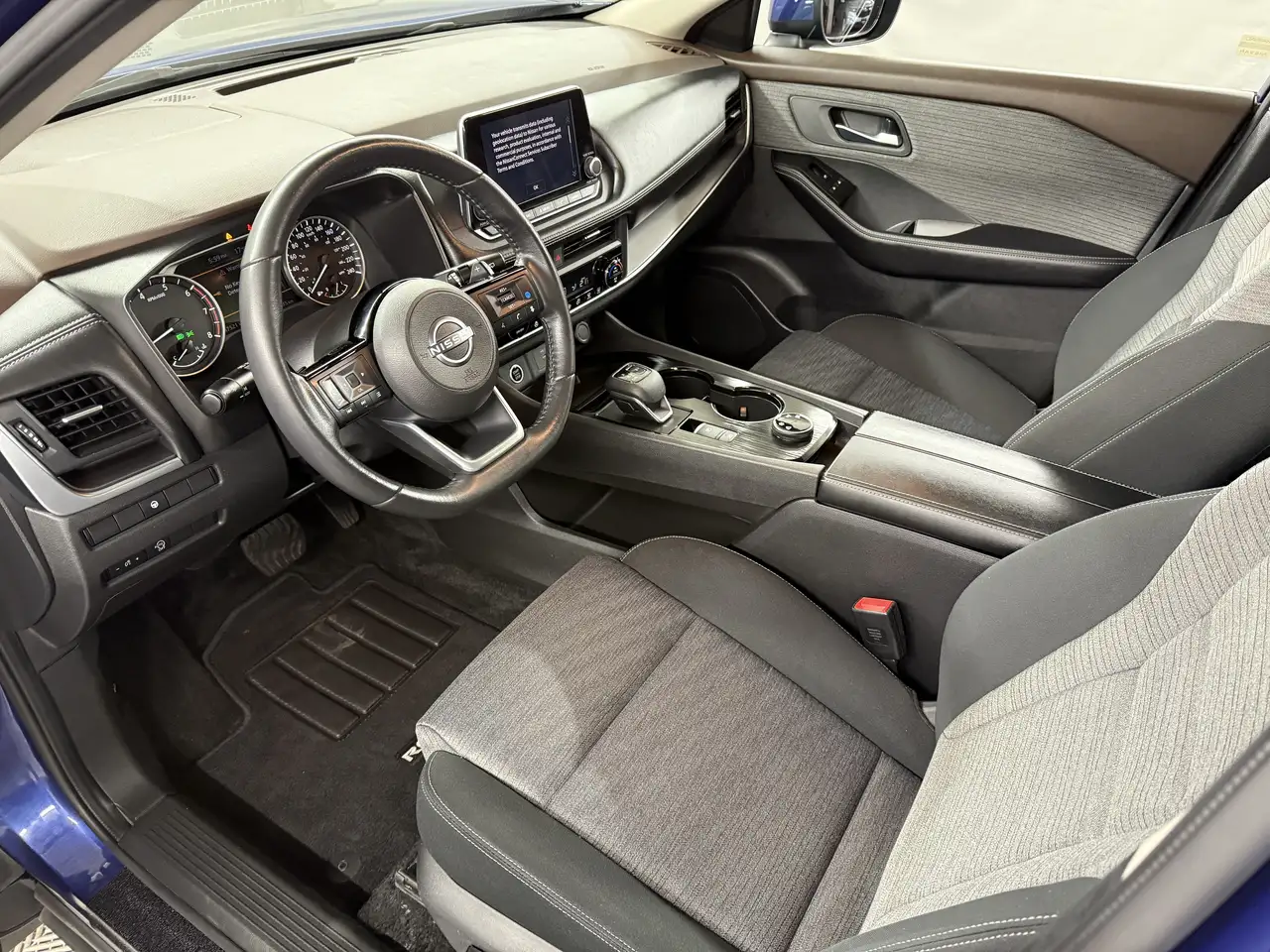 Nissan Rogue photo Nissan Rogue