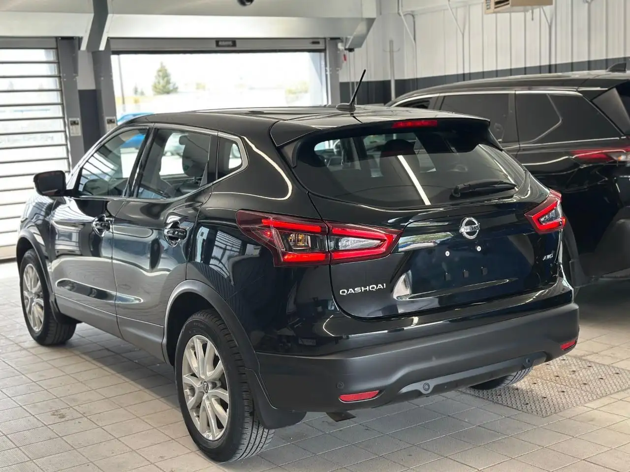 Nissan Qashqai снимка Nissan Qashqai