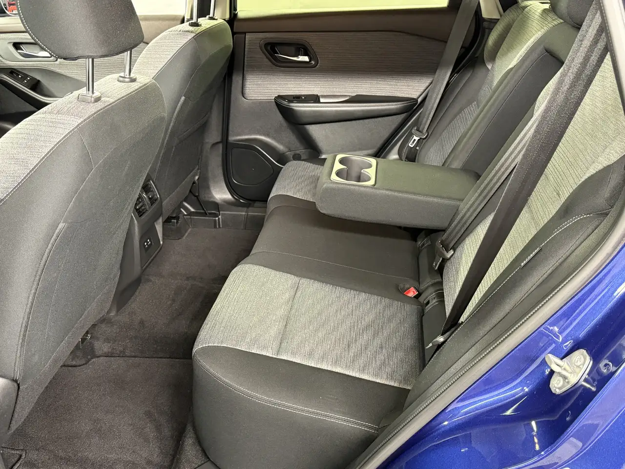 Nissan Rogue photo Nissan Rogue