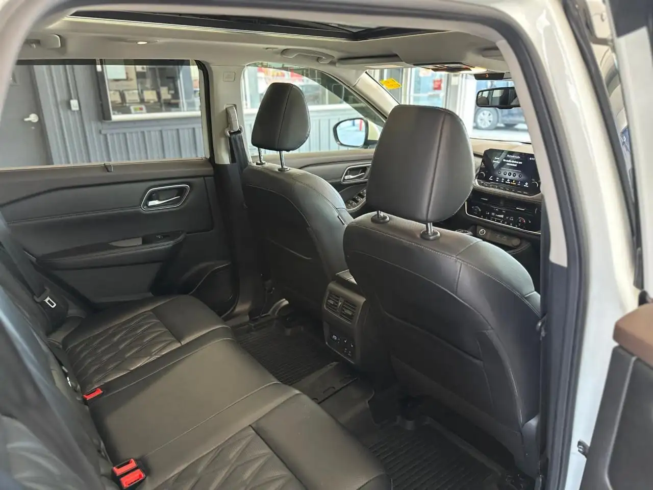 Nissan Qashqai снимка Nissan Qashqai
