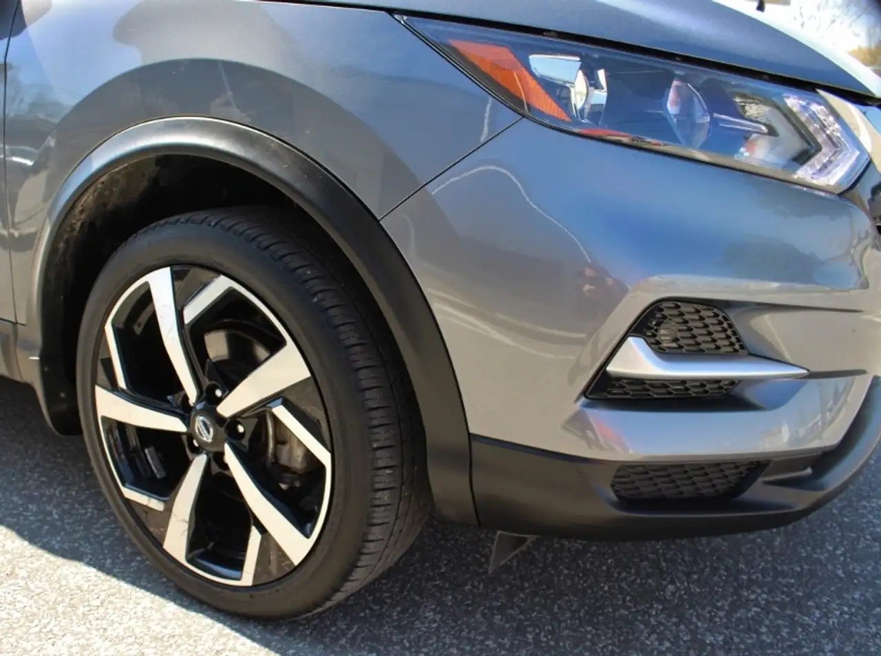 Nissan Qashqai снимка Nissan Qashqai