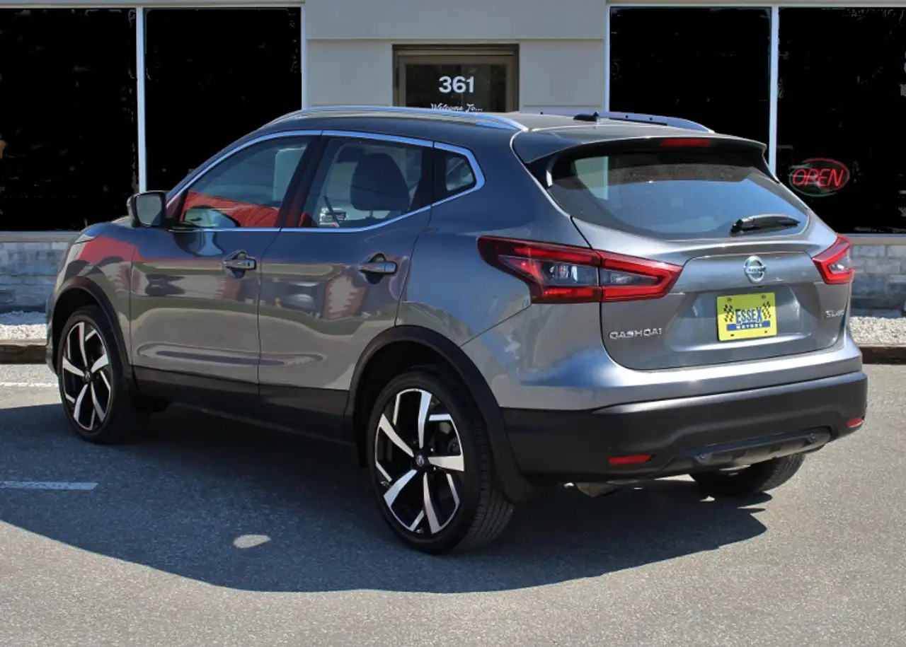 Nissan Qashqai снимка Nissan Qashqai