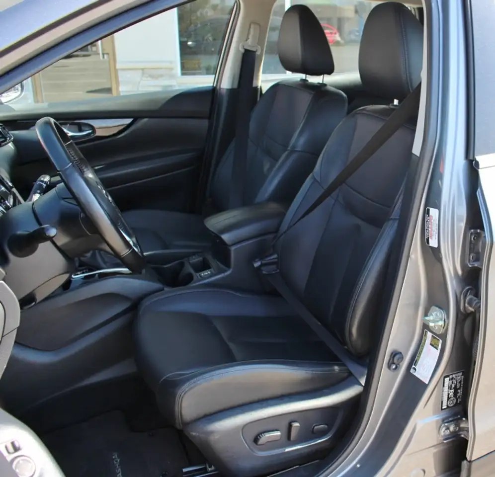 Nissan Qashqai снимка Nissan Qashqai
