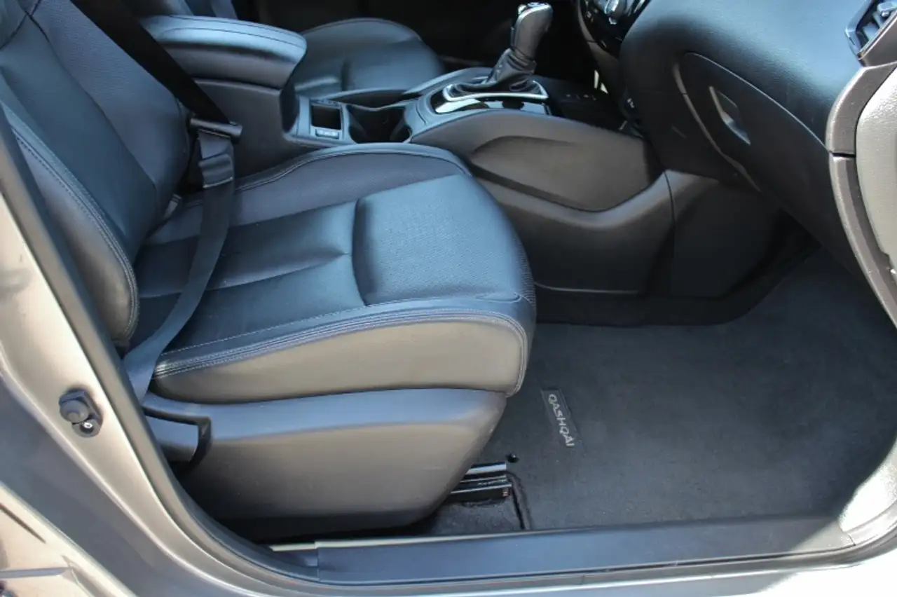 Nissan Qashqai снимка Nissan Qashqai