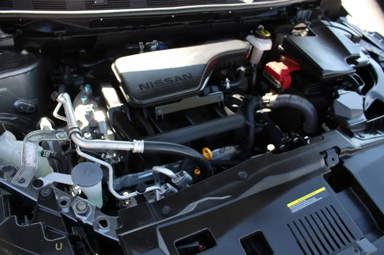 Nissan Qashqai снимка Nissan Qashqai