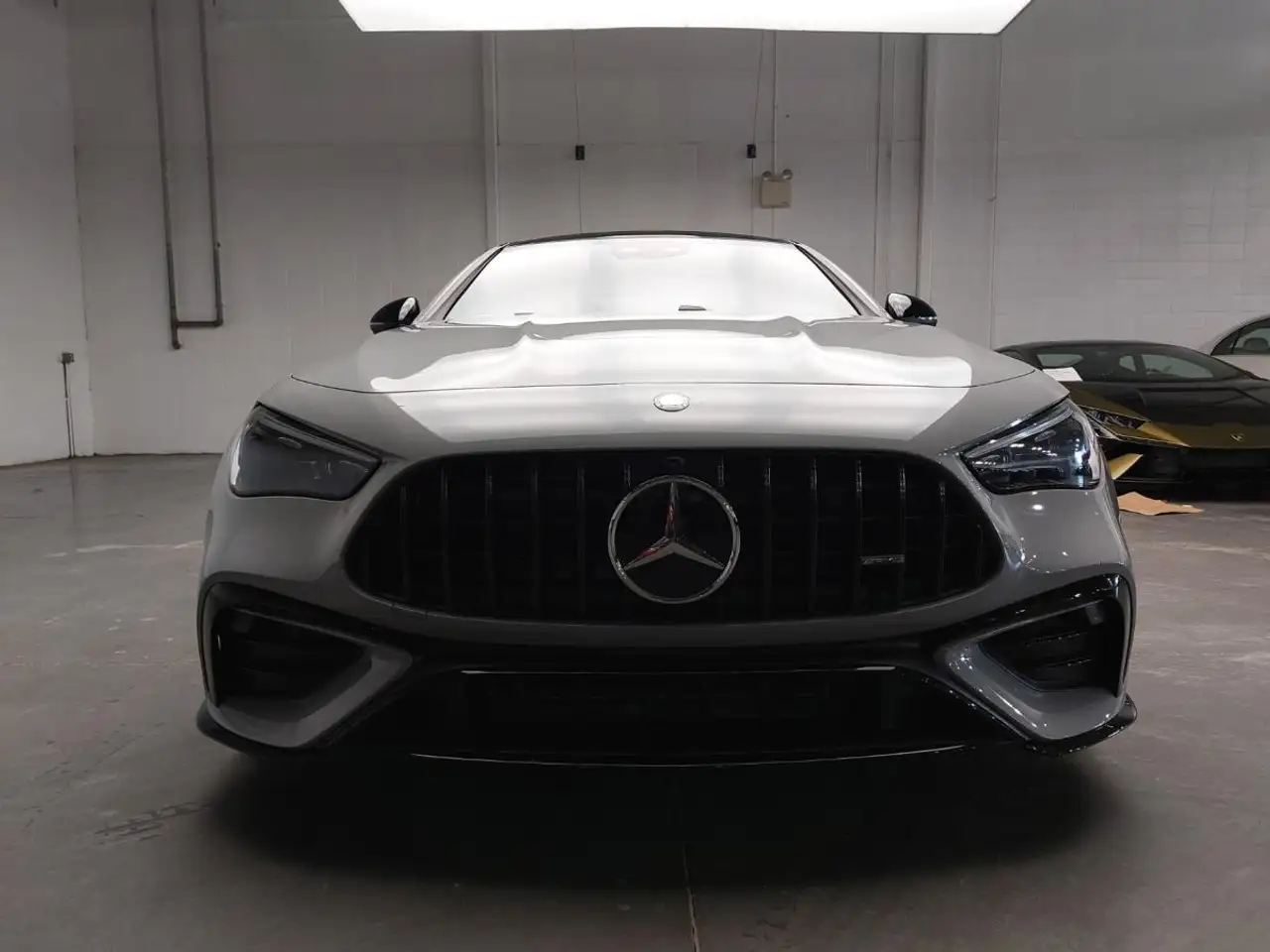 Mercedes-Benz CLE снимка Mercedes-Benz CLE