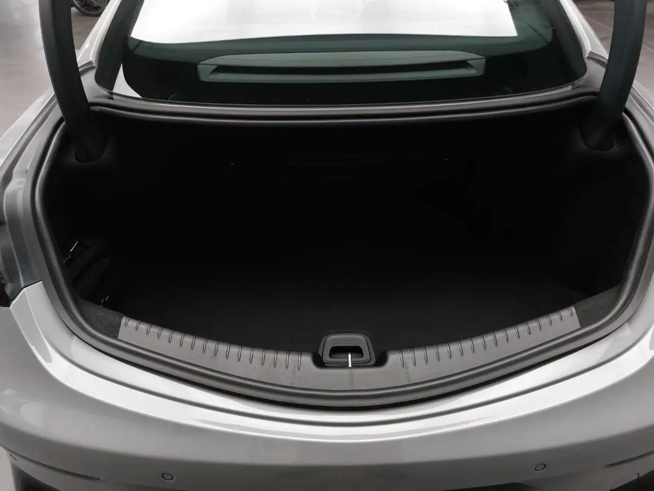 Mercedes-Benz CLE снимка Mercedes-Benz CLE