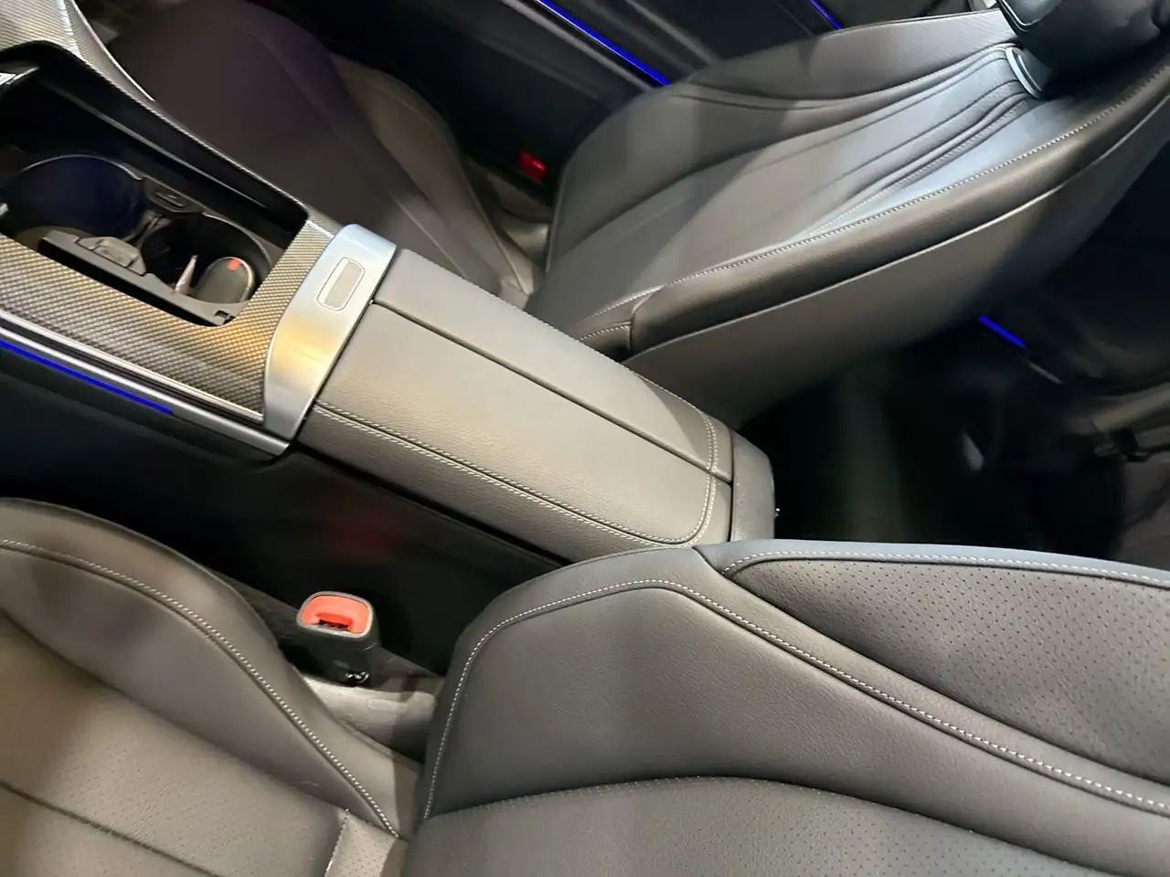 Mercedes-Benz CLE снимка Mercedes-Benz CLE