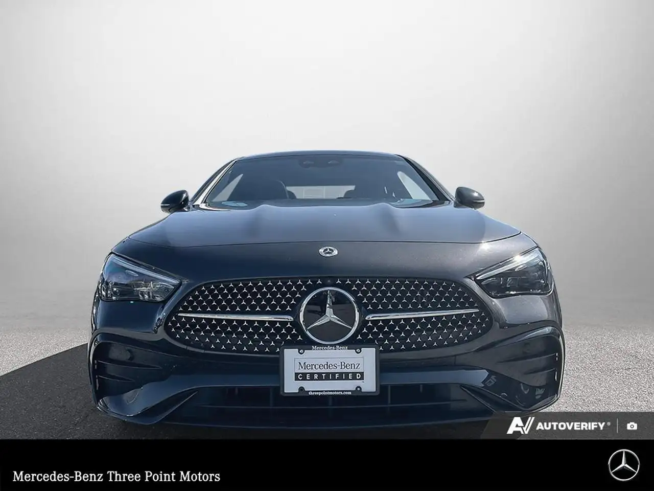Mercedes-Benz CLE снимка Mercedes-Benz CLE