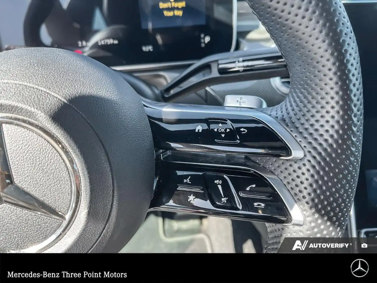 Mercedes-Benz CLE снимка Mercedes-Benz CLE