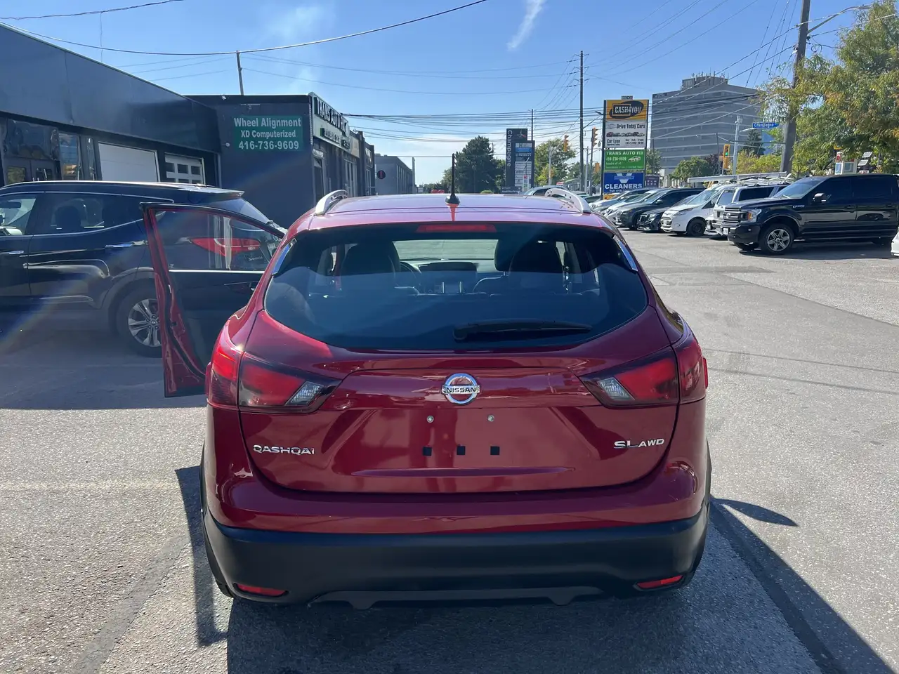 Nissan Qashqai снимка Nissan Qashqai